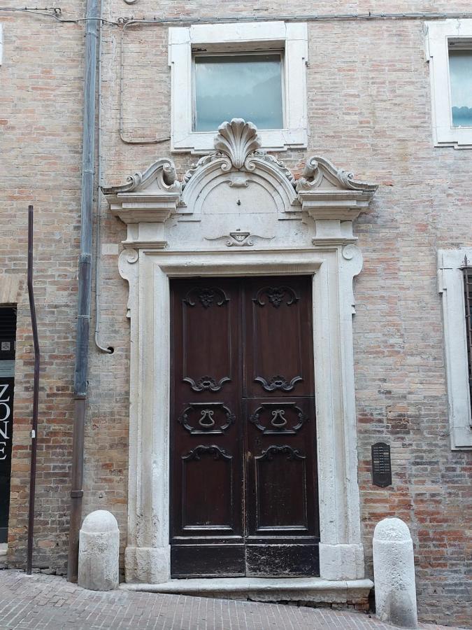 Il Cielo Di Raffaello Apartamento Urbino Exterior foto